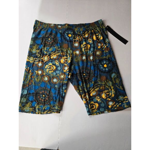 Buttery Soft Paisley Mandala Layers Shorts 1XL - Picture 2 of 5